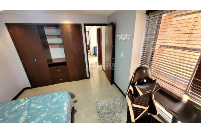 Apartamentos, Alquiler, Cristales - $4.200.000