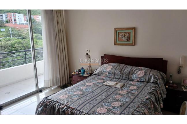 Apartamentos, Venta, Cristales - $710.000.000