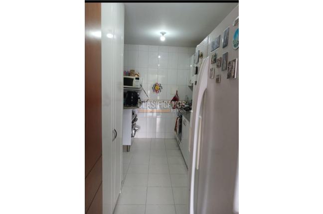 Apartamentos, Venta, Cristales - $710.000.000