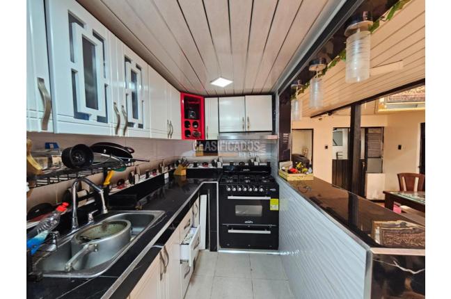 Casas, Alquiler, Bogotá - $9.000.000