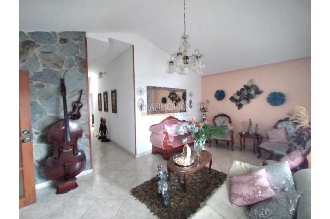 Casas, Venta, Vipasa - $690.000.000