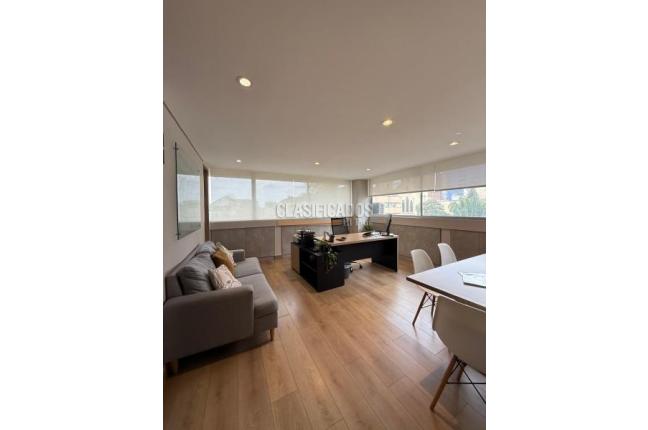 Oficinas y Consultorios, Alquiler, San Vicente - $5.200.000