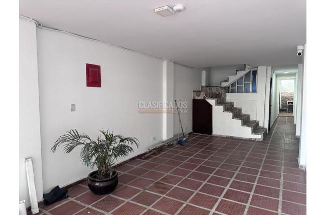 Apartaestudios, Alquiler, El Lido - $600.000