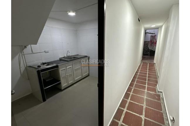 Apartaestudios, Alquiler, El Lido - $600.000