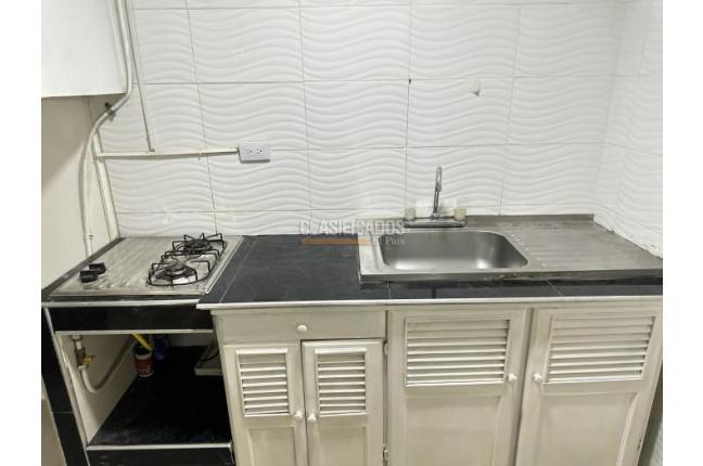 Apartaestudios, Alquiler, El Lido - $600.000