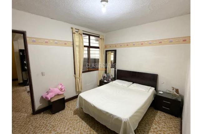 Casas, Venta, Colseguros - $550.000.000