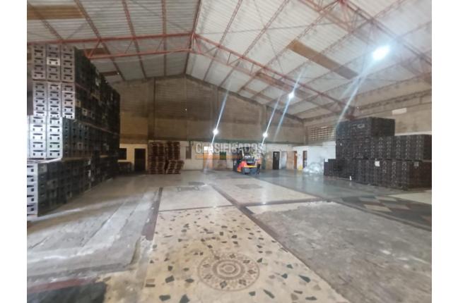 Locales y Bodegas, Alquiler, Barranquilla - $61.000.000