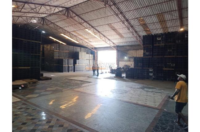 Locales y Bodegas, Alquiler, Barranquilla - $61.000.000