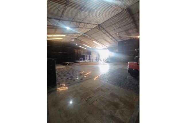 Locales y Bodegas, Alquiler, Barranquilla - $61.000.000