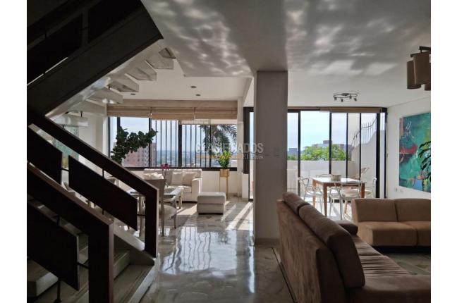 Apartamentos, Venta en Santa Mónica Residencial