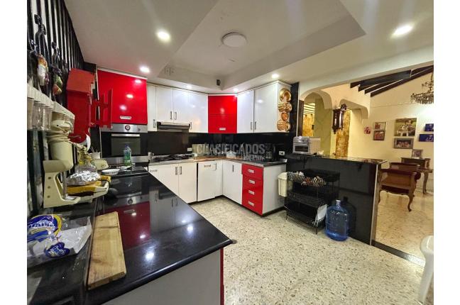 Casas, Venta, El Limonar - $700.000.000