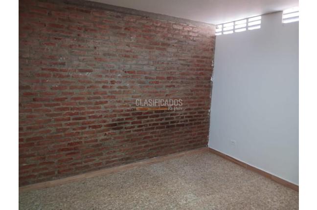 Apartaestudios, Alquiler, Cristóbal Colón - $700.000