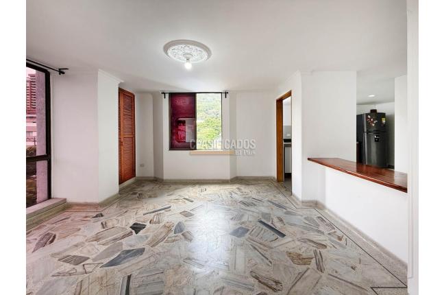 Apartamentos, Alquiler, Granada - $3.300.000