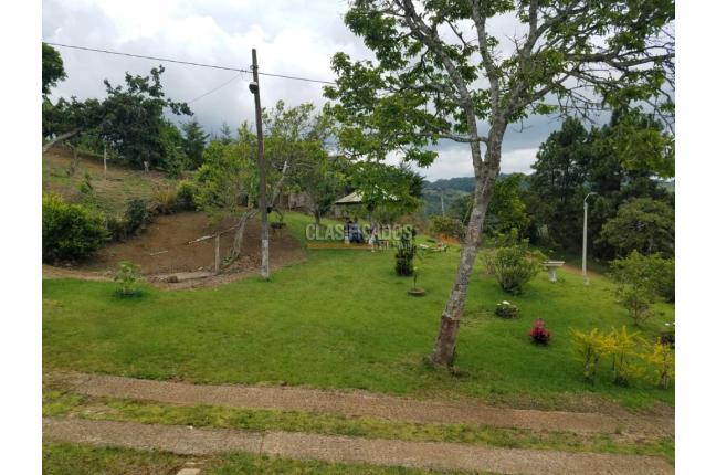 Fincas y Casas Campestres, Venta en Yumbo