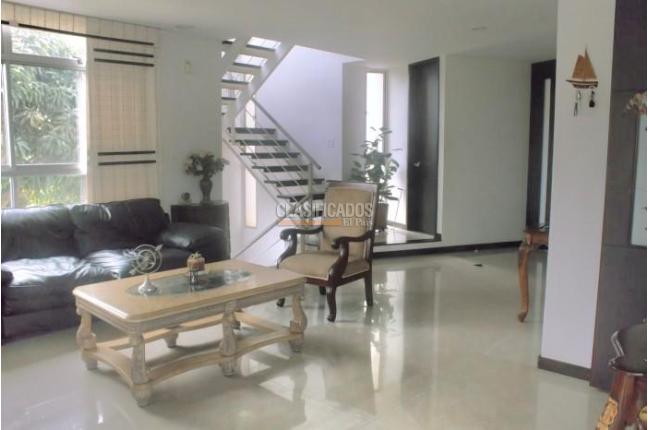 Casas, Venta, Ciudad Jardín - $1.600.000.000