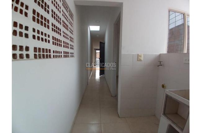 Apartamentos, Alquiler, Brisas de los Álamos - $880.000