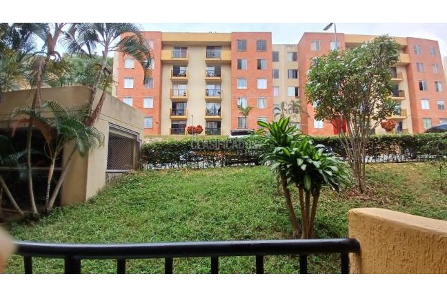 Apartamentos, Alquiler, Aguacatal - $1.300.000