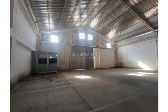Locales y Bodegas, Alquiler, Barranquilla - $91.000.000