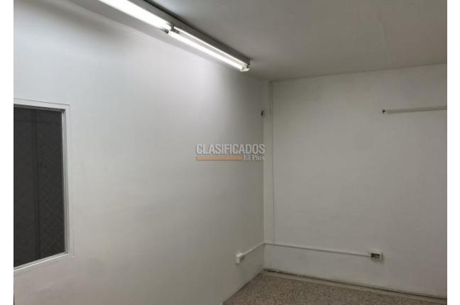 Locales y Bodegas, Alquiler, Obrero - $6.900.000