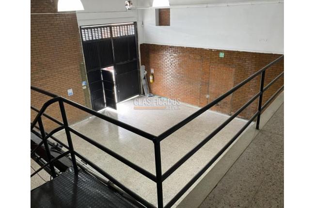 Locales y Bodegas, Alquiler, Obrero - $6.900.000