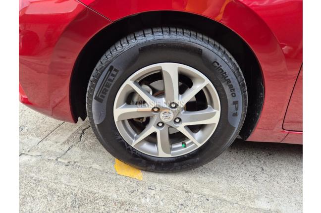 Nissan Versa 2021 - $59.400.000