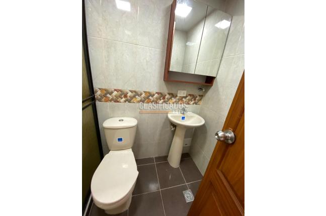 Apartamentos, Alquiler, Colseguros - $1.800.000