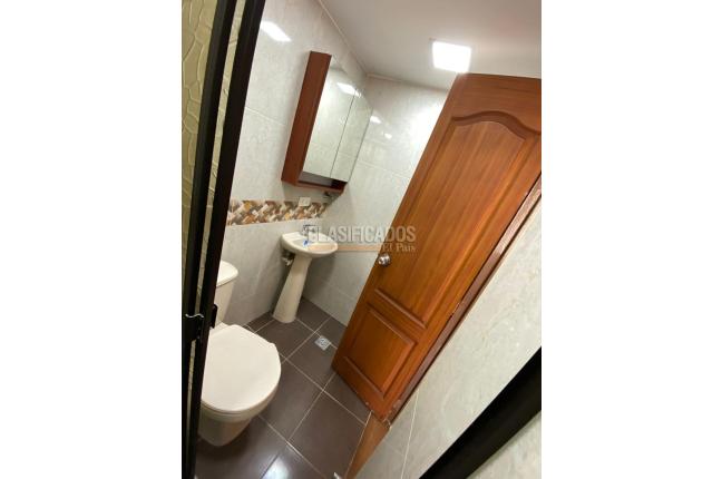Apartamentos, Alquiler, Colseguros - $1.800.000