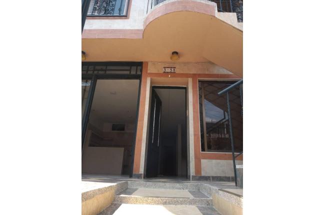 Apartaestudios, Alquiler, Nápoles