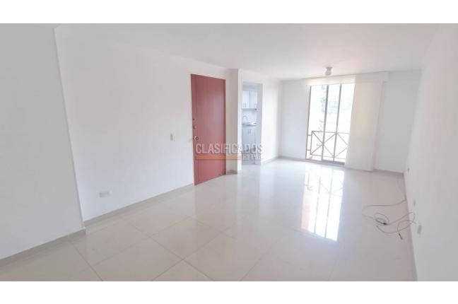 Apartamentos, Alquiler, Miraflores - $2.400.000