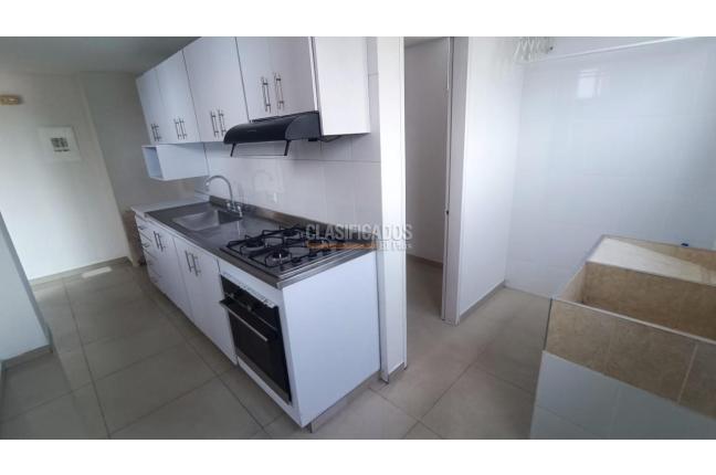 Apartamentos, Alquiler, Miraflores - $2.400.000