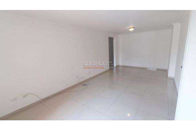 Apartamentos, Alquiler, Miraflores - $2.400.000