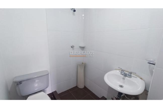 Apartamentos, Alquiler, Miraflores - $2.400.000