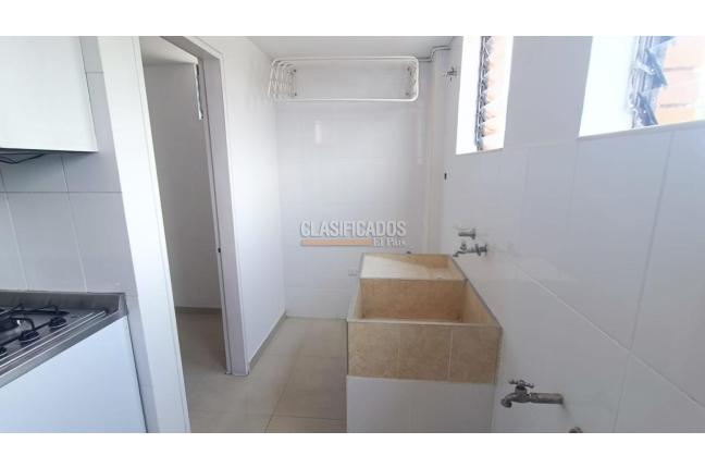 Apartamentos, Alquiler, Miraflores - $2.400.000