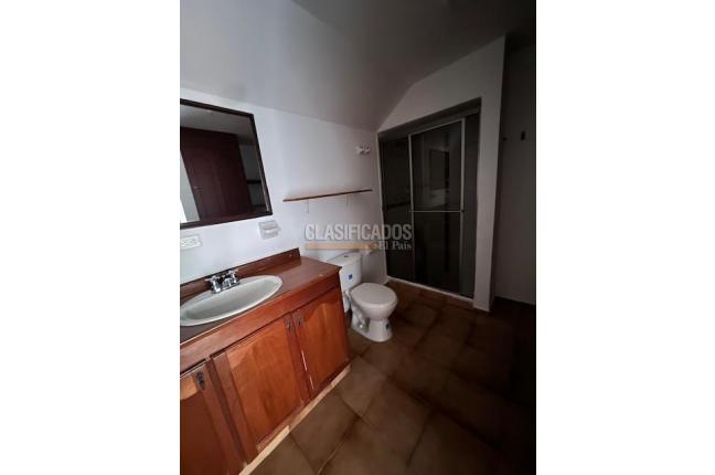 Casas, Alquiler, Adoquines de Camino Real