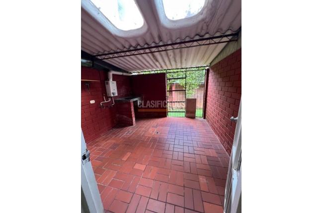 Casas, Alquiler, Adoquines de Camino Real