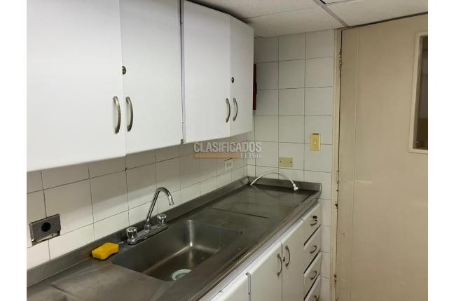 Oficinas y Consultorios, Venta, San Vicente - $1.300.000.000