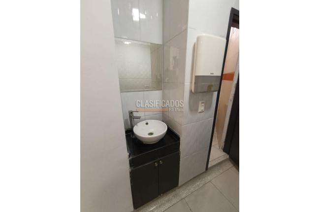 Locales y Bodegas, Alquiler, Giron - $1.100.000