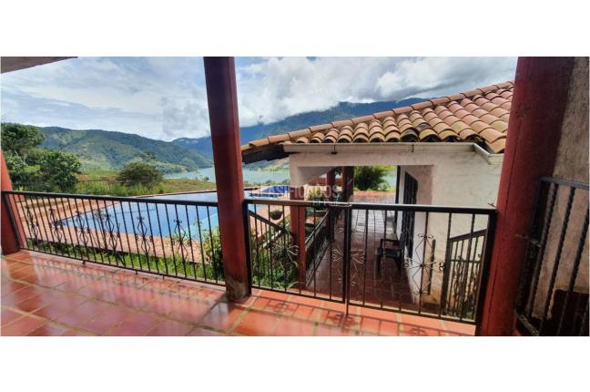 Fincas y Casas Campestres, Venta, Calima (Darién) - $1.800.000.000