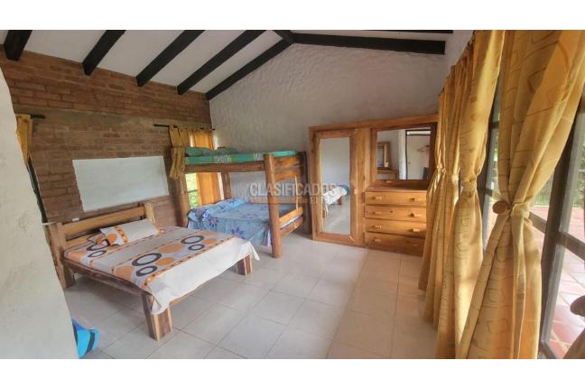 Fincas y Casas Campestres, Venta, Calima (Darién) - $1.800.000.000