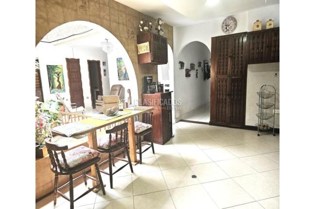 Casas, Venta, Prados del Norte - $790.000.000