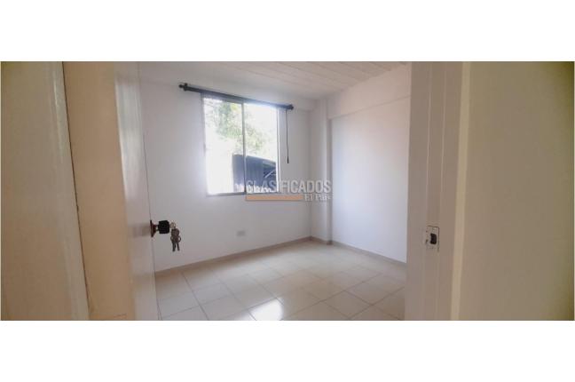 Apartamentos, Venta, El Refugio - $245.000.000
