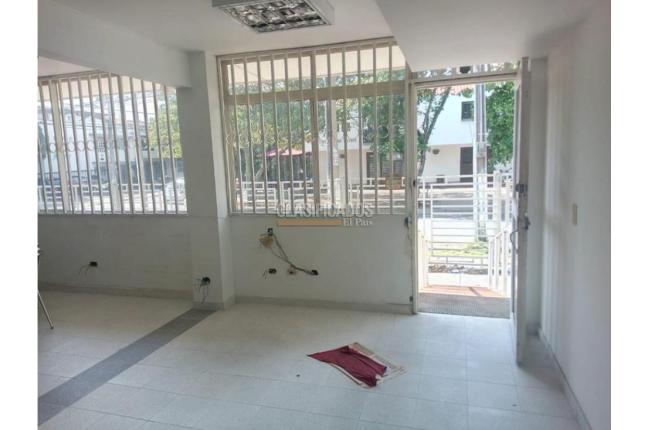 Edificios, Venta, San Vicente - $2.600.000.000