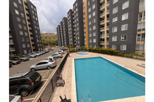 Apartamentos, Alquiler, Yumbo - $1.100.000