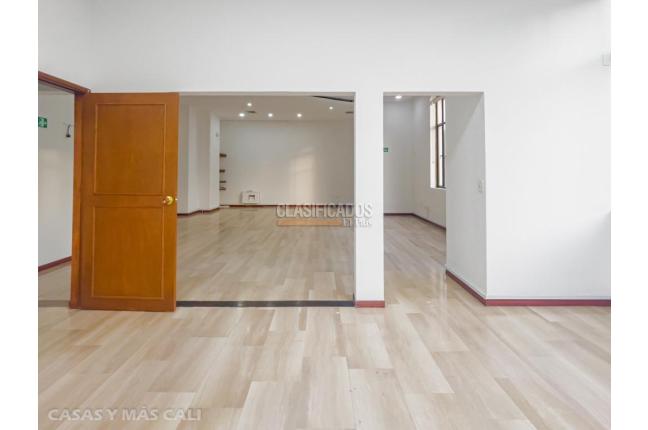 Oficinas y Consultorios, Alquiler, El Peñón - $7.000.000