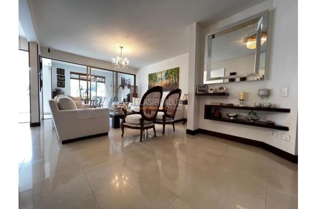 Apartamentos, Venta, Aguacatal - $1.400.000.000