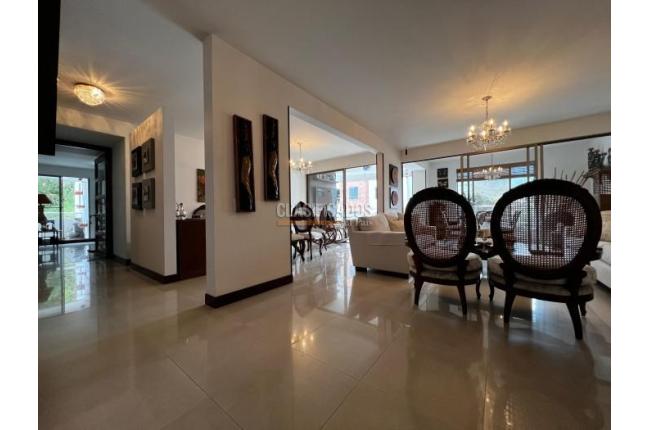 Apartamentos, Venta, Aguacatal - $1.400.000.000