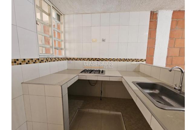 Casas, Alquiler, Candelaria - $1.000.000