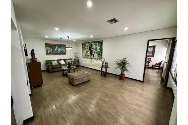 Apartamentos, Alquiler, Arboleda - $11.000.000