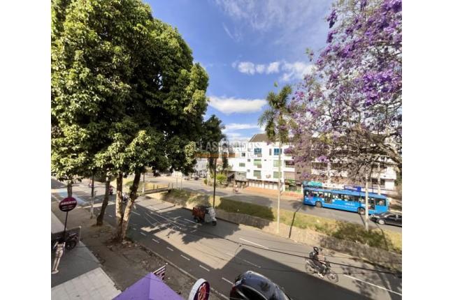 Locales y Bodegas, Alquiler, El Ingenio - $4.000.000