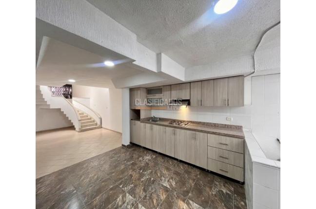 Locales y Bodegas, Venta en El Ingenio